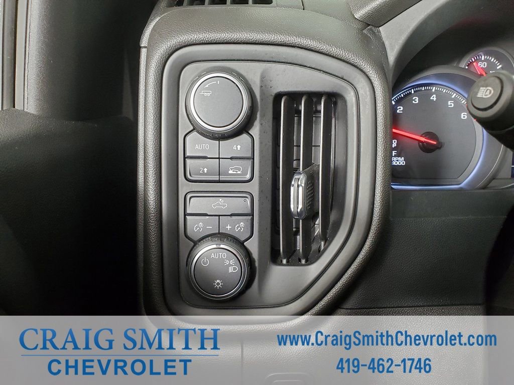 Used 2022 Chevrolet Silverado 1500 Custom AWD/4WD image 17