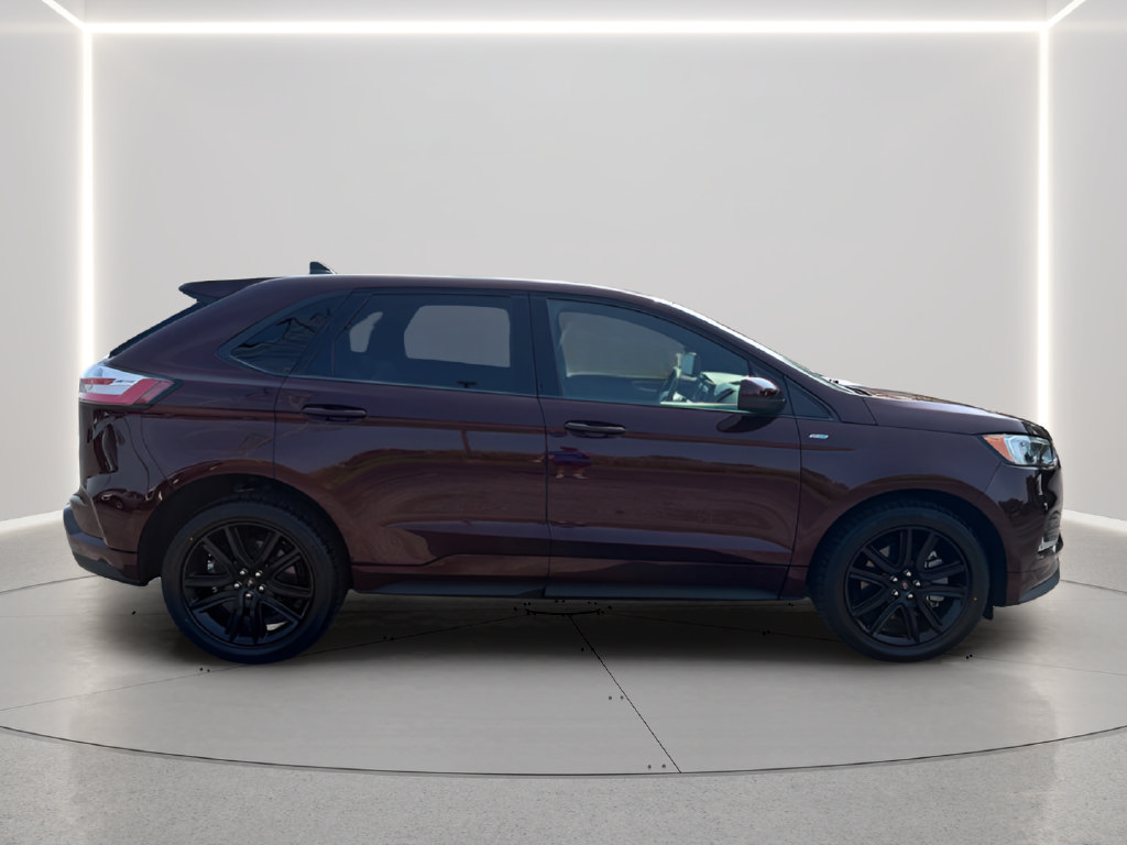 Used 2023 Ford Edge ST-Line AWD/4WD image 11