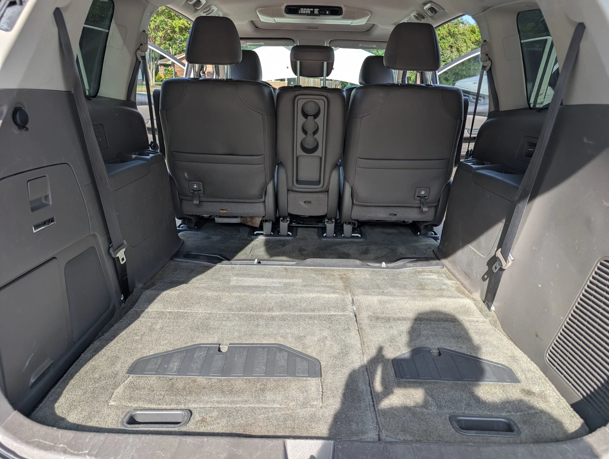 Used 2016 Honda Odyssey Touring Elite image 25