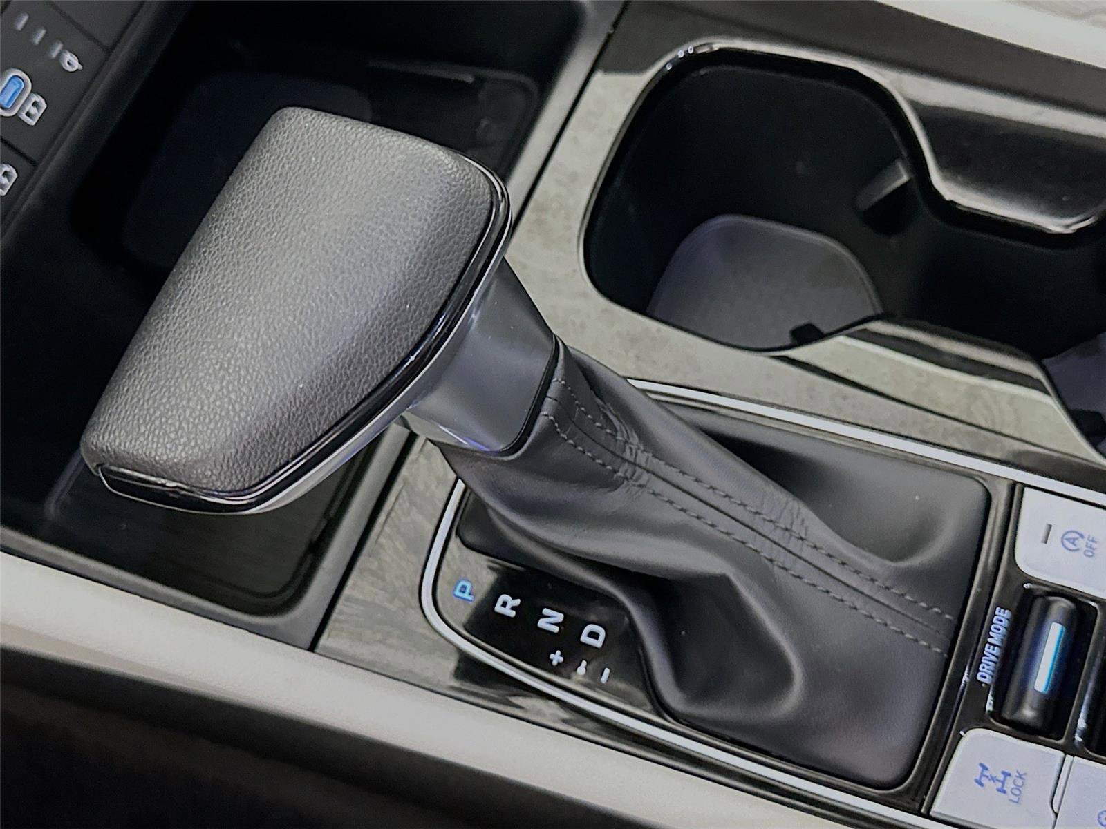 Used 2025 Hyundai Tucson SEL image 15