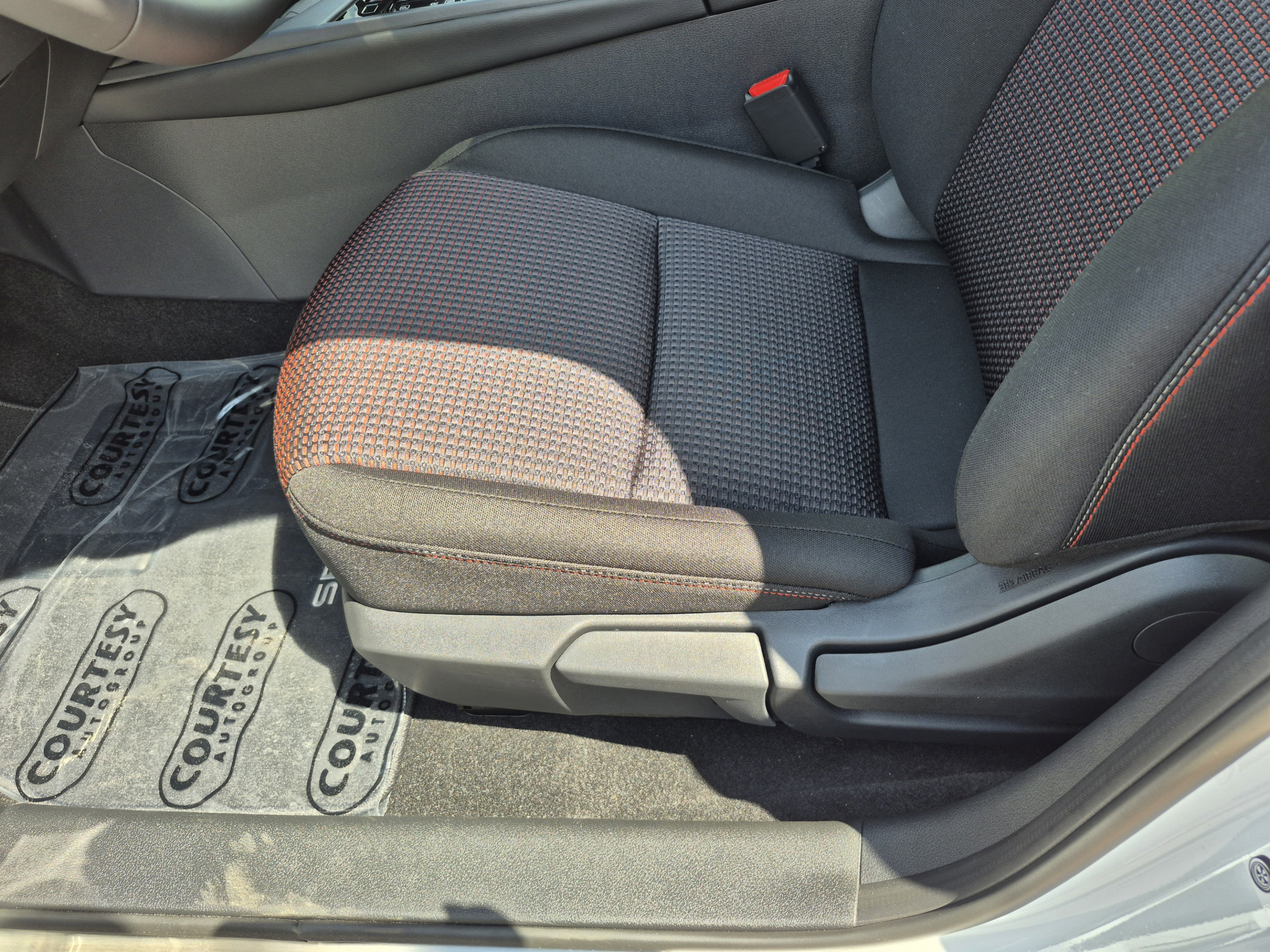 New 2026 Nissan Sentra SR w/ SR All Weather Package FWD image 20