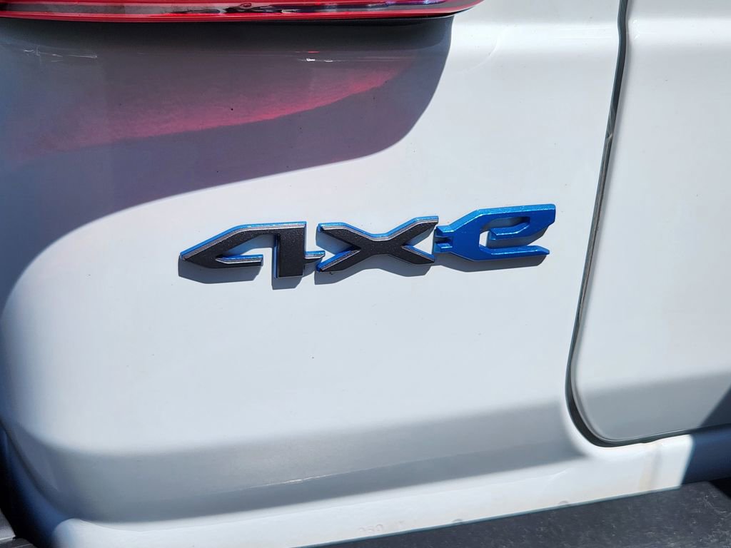 Used 2022 Jeep Wrangler Unlimited Rubicon 4xe w/ Cold Weather Group image 10