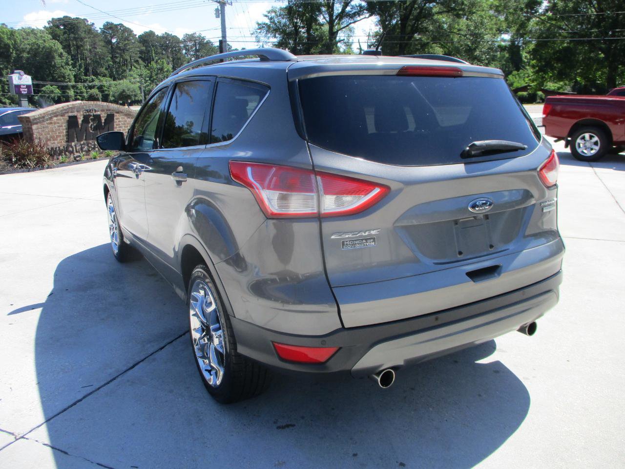 Used 2013 Ford Escape Titanium FWD image 28