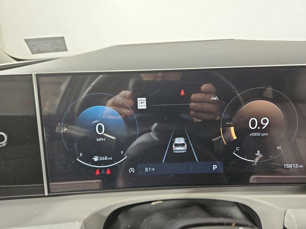 Certified 2025 Hyundai Tucson Limited image 17