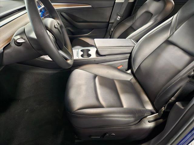 Used 2022 Tesla Model 3 Long Range AWD/4WD image 16