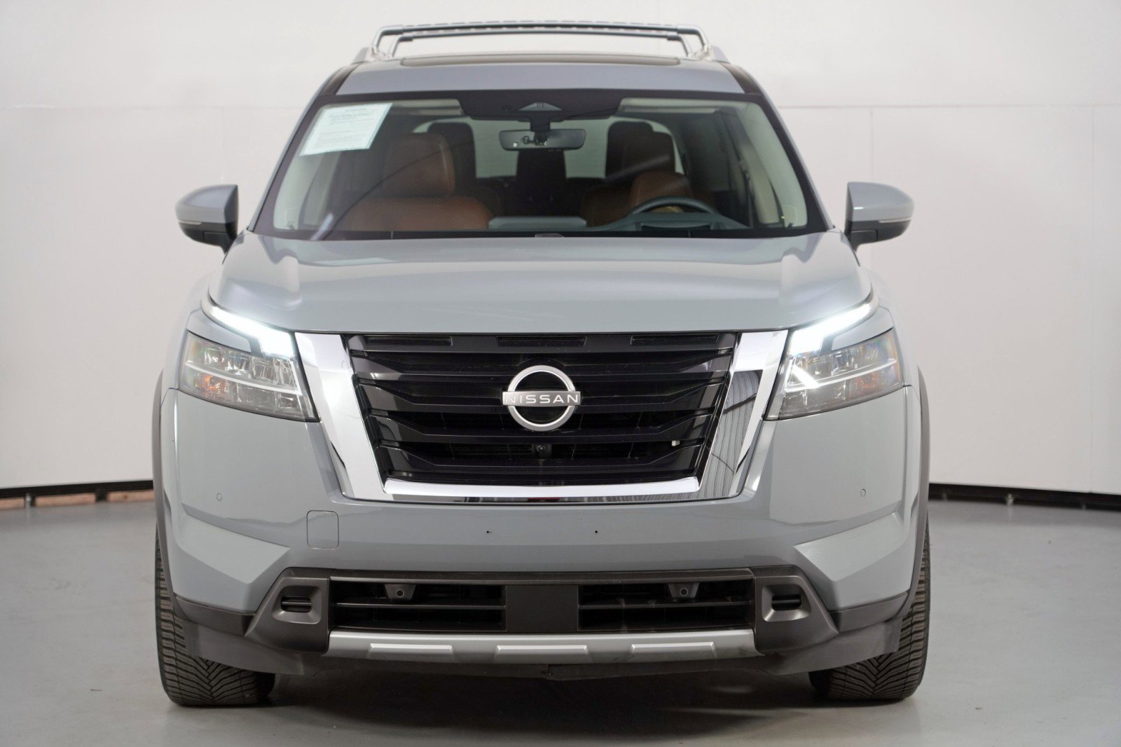 Used 2023 Nissan Pathfinder Platinum image 48