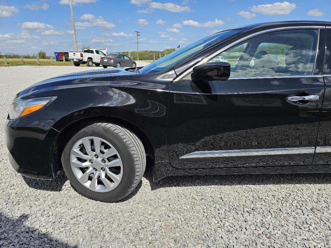 Used 2017 Nissan Altima 2.5 S w/ Power Driver Seat Package image 4