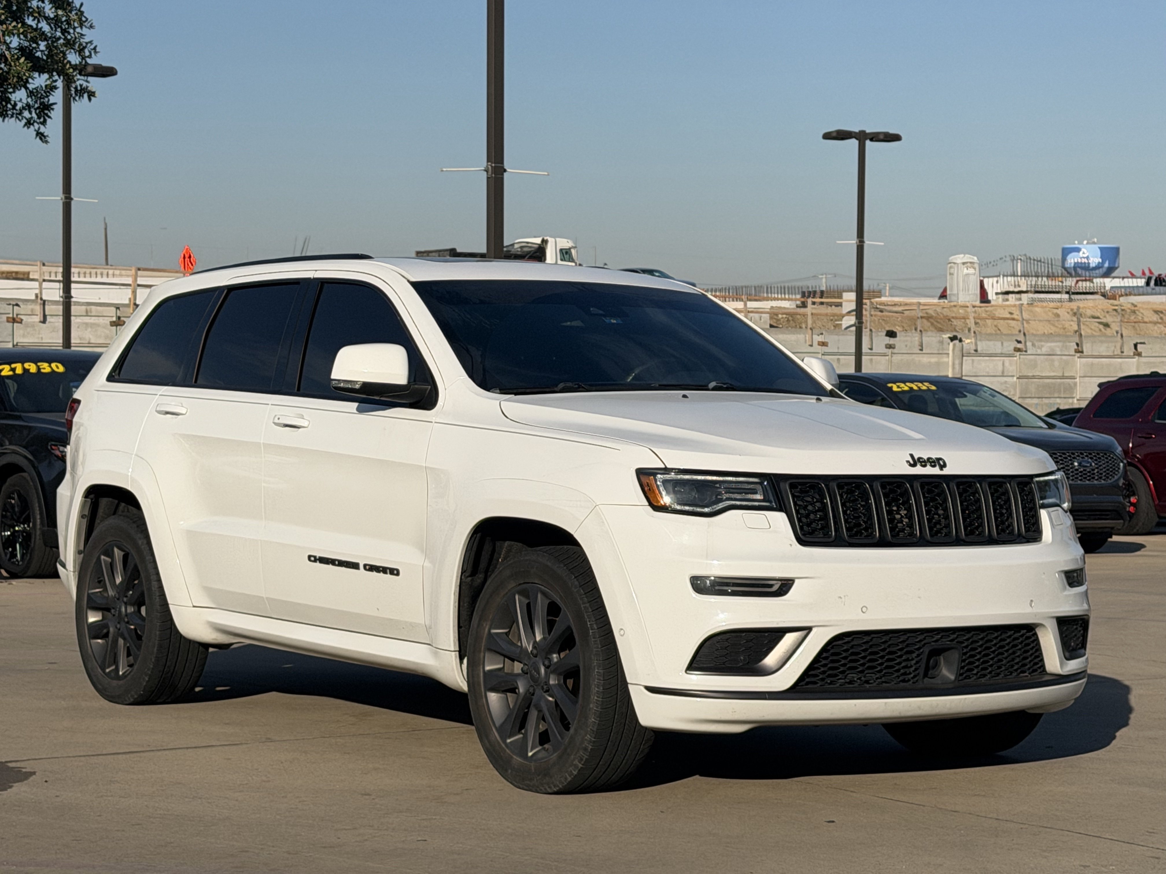 Used 2018 Jeep Grand Cherokee High Altitude RWD image 1