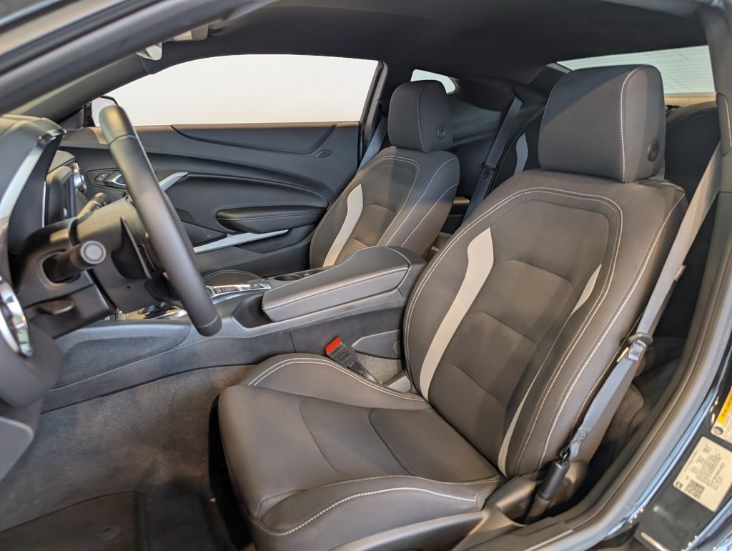 Used 2024 Chevrolet Camaro LT image 13