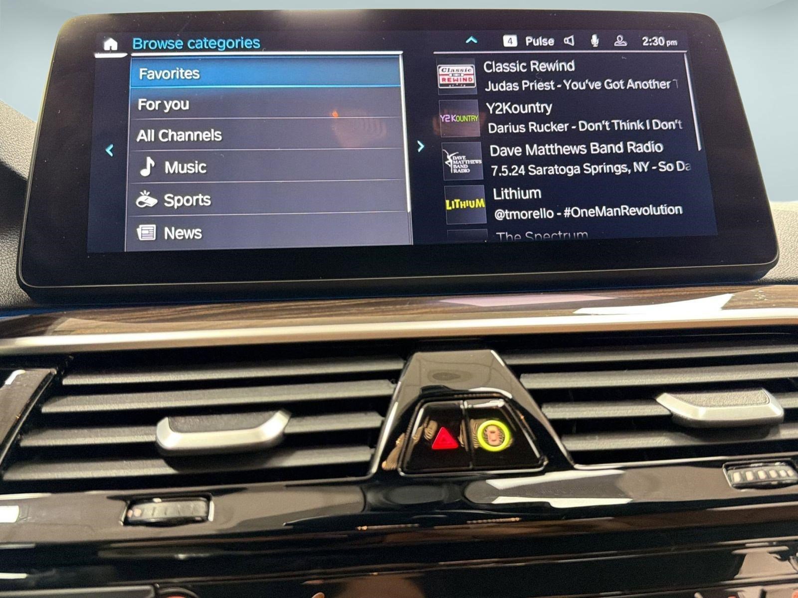 Used 2023 BMW 530e xDrive w/ Premium Package image 23