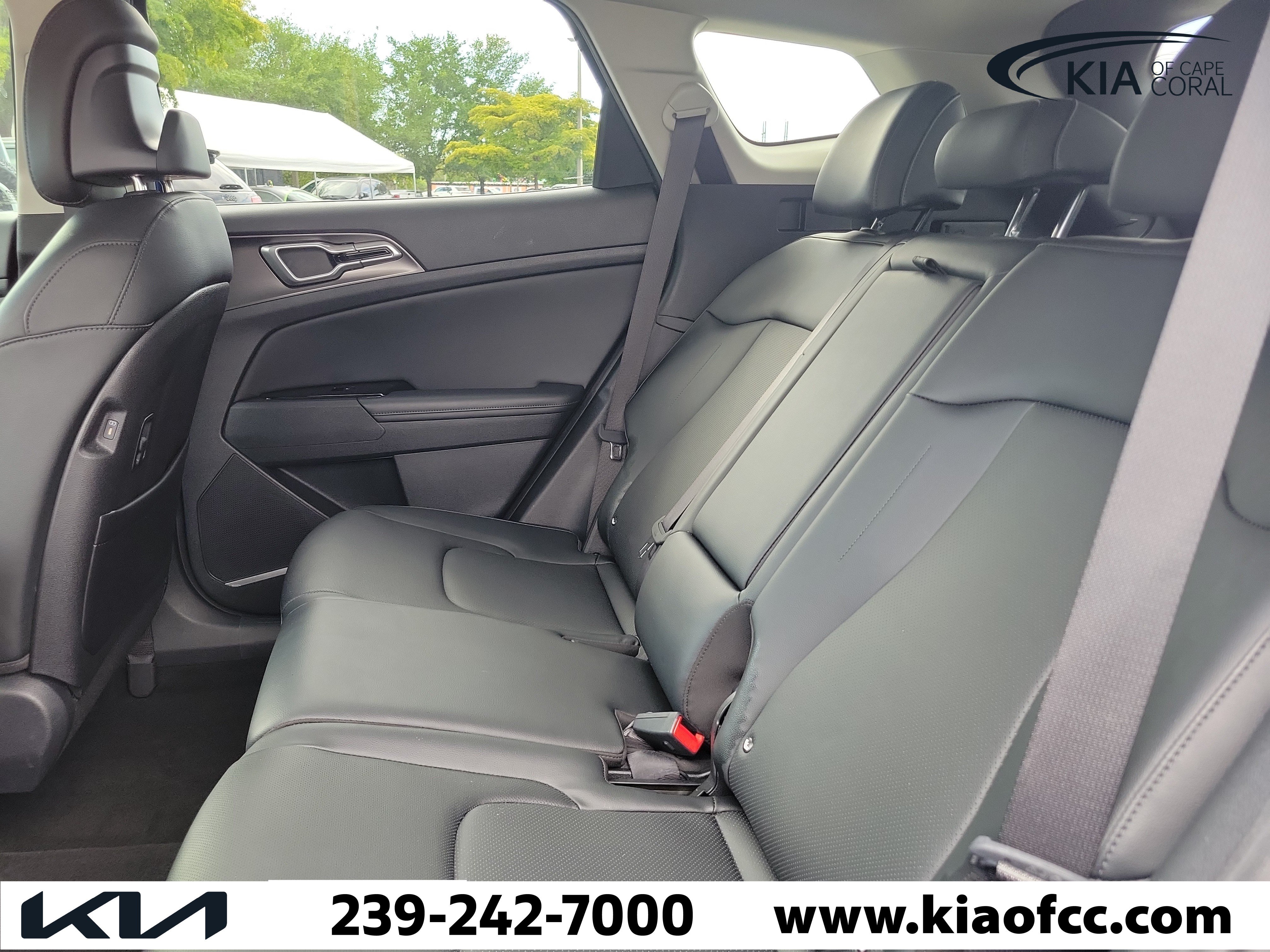 Certified 2023 Kia Sportage EX FWD image 15