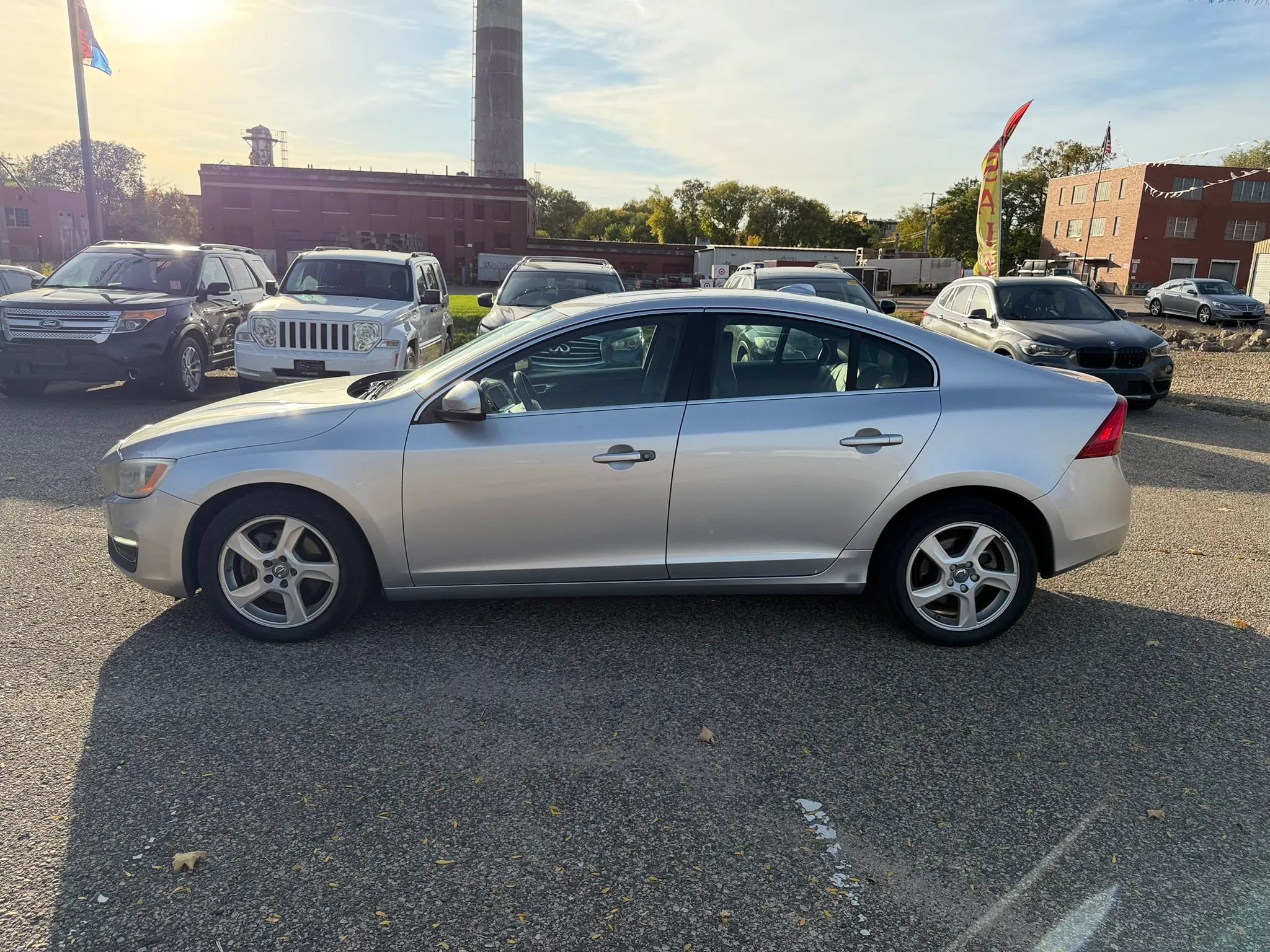 Used 2015 Volvo S60 T5 Premier w/ Convenience Package AWD/4WD image 3