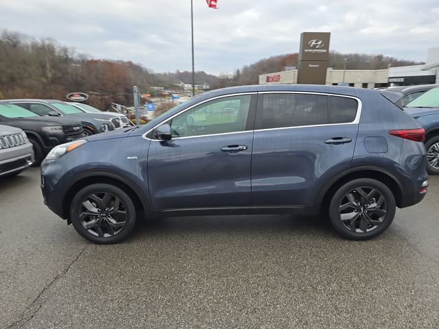 Used 2022 Kia Sportage LX w/ LX AWD Value Edition Package image 2
