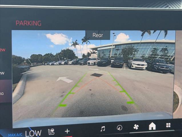 Certified 2025 BMW 740i w/ Premium Package image 14