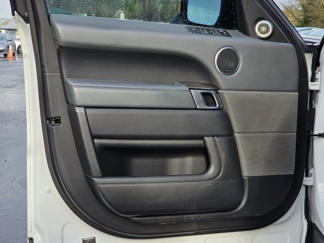 Used 2014 Land Rover Range Rover Sport HSE AWD/4WD image 24