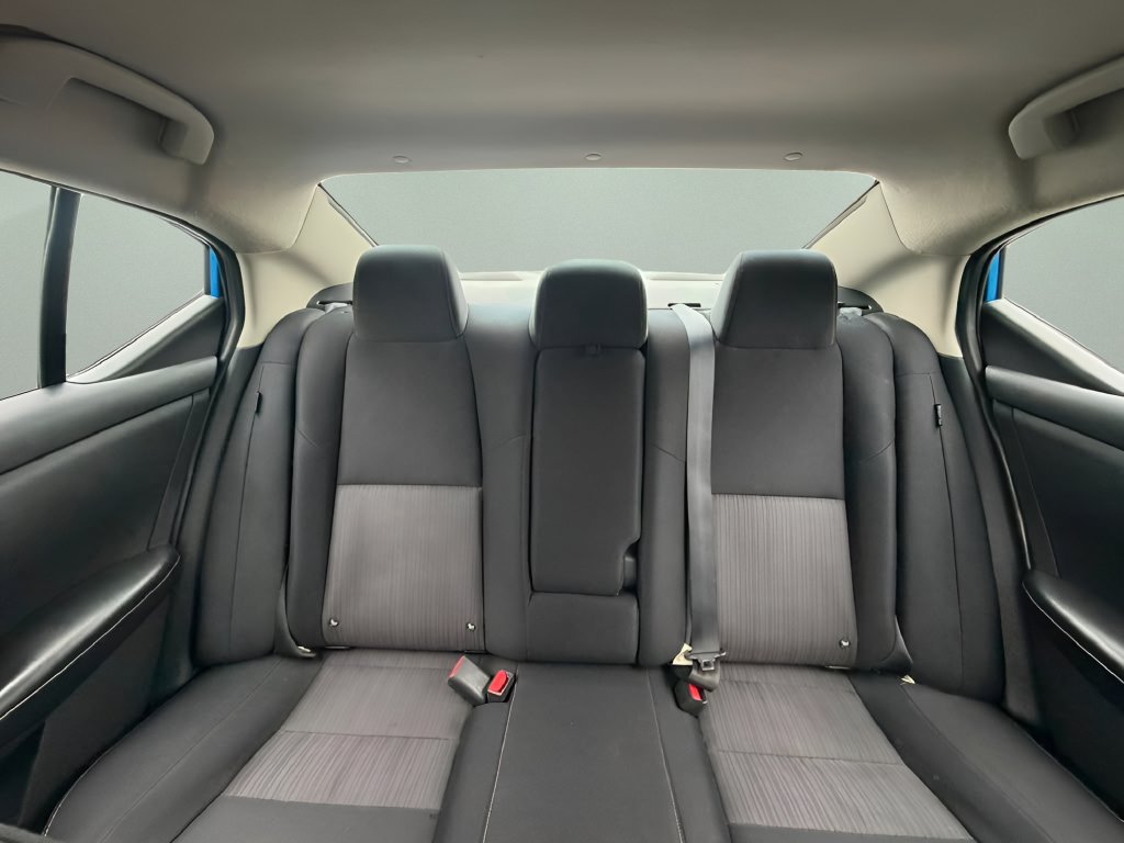 Used 2021 Nissan Sentra SV FWD image 14