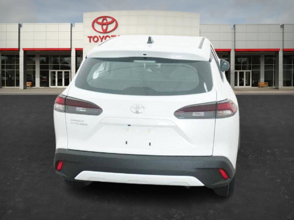 New 2026 Toyota Corolla Cross L image 18