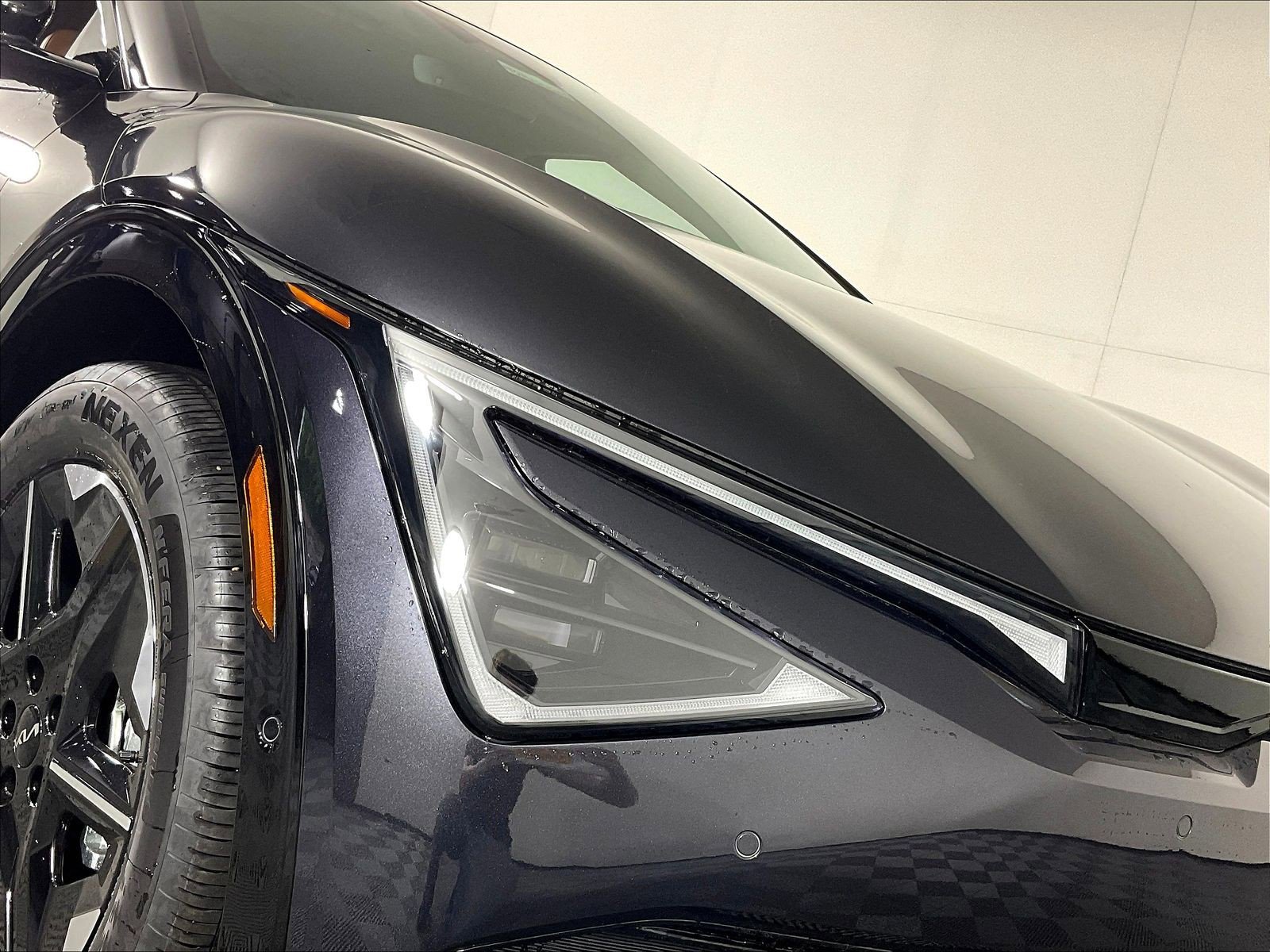 New 2026 Kia EV6 Wind AWD/4WD image 8