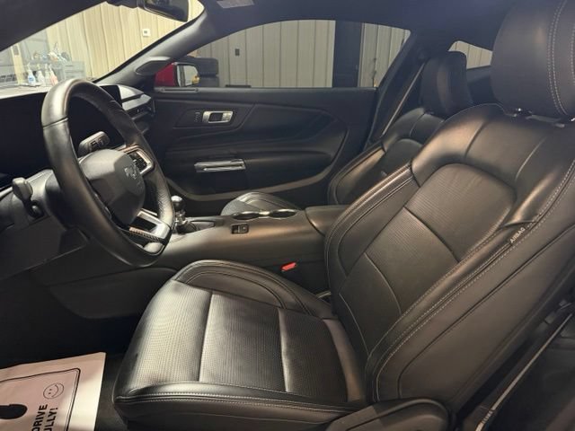 Used 2025 Ford Mustang GT Premium RWD image 14