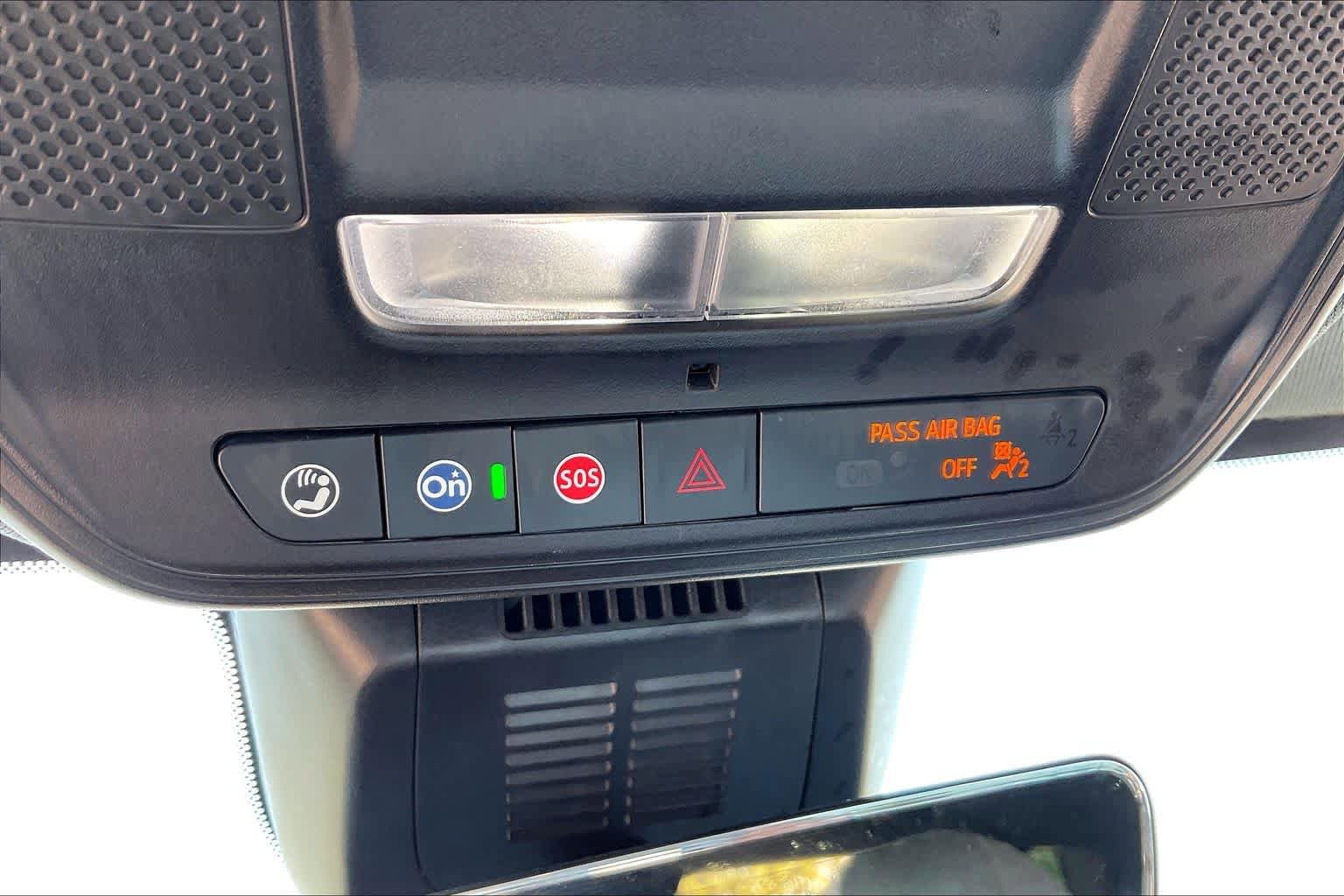 Used 2025 Chevrolet Equinox LT w/ Convenience Package II FWD image 32