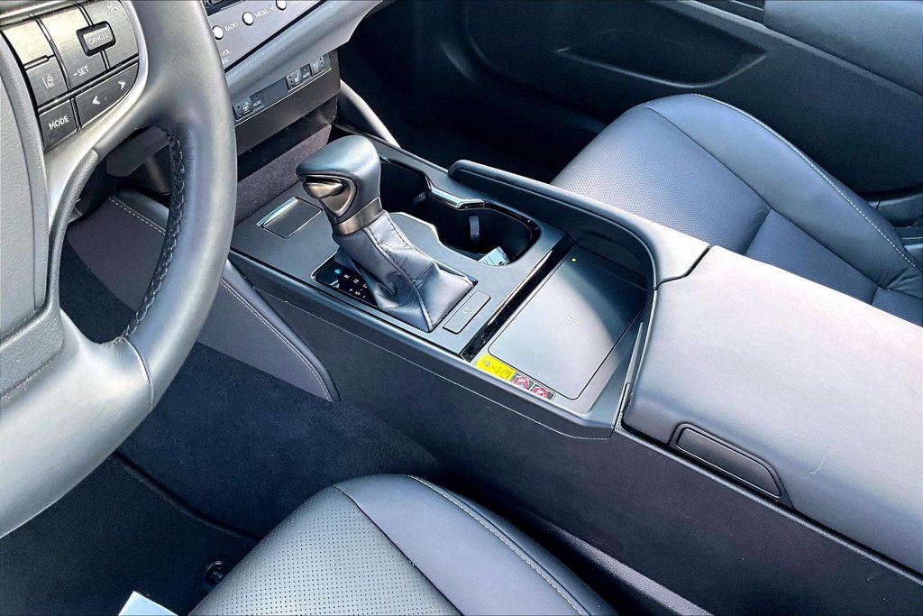 Used 2025 Lexus ES 350 w/ Premium Package FWD image 14