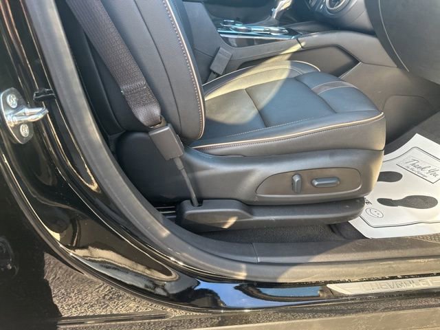 Used 2023 Chevrolet Blazer Premier w/ Enhanced Convenience Package image 32