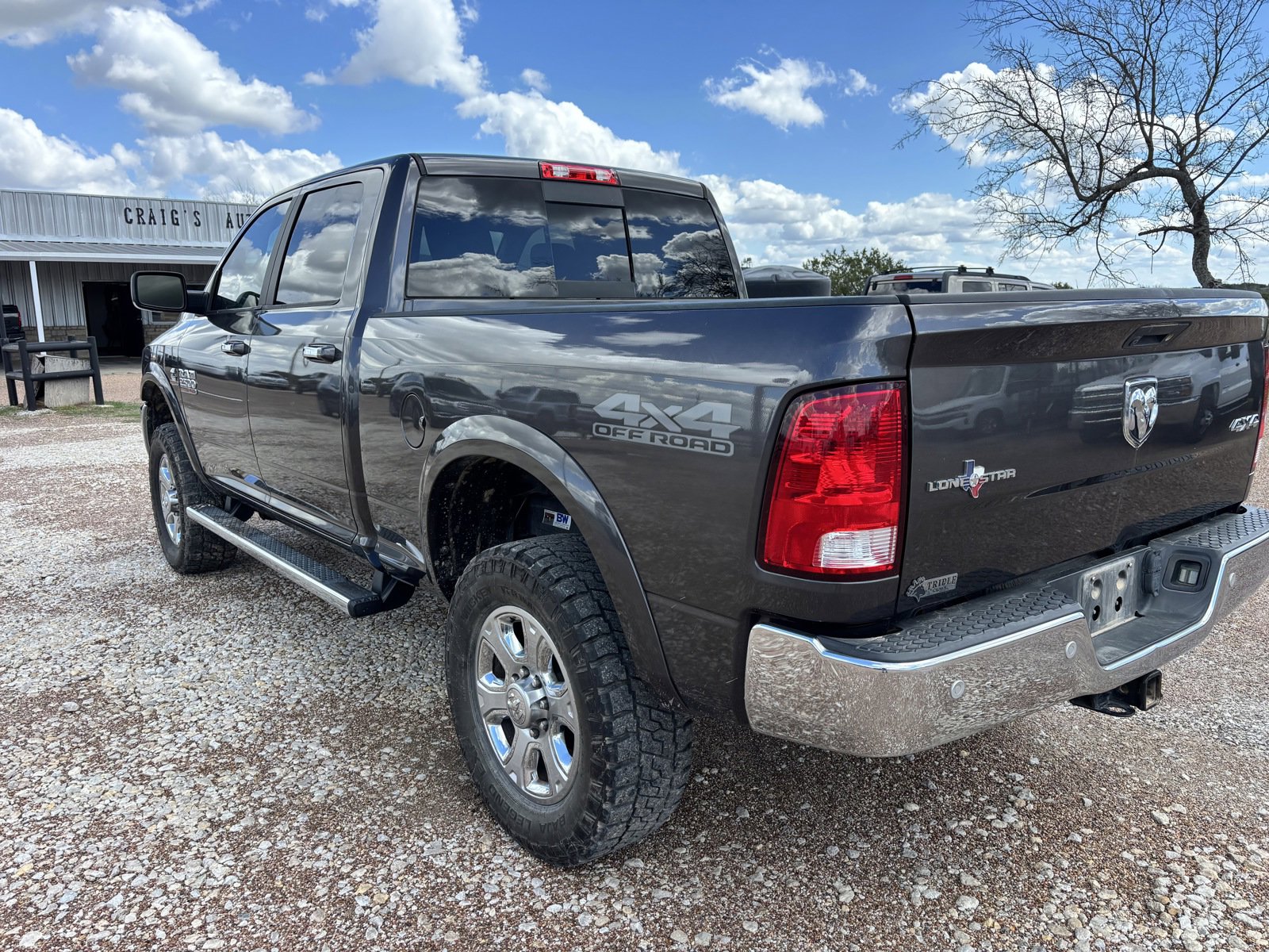 Used 2018 RAM 2500 Lone Star image 3