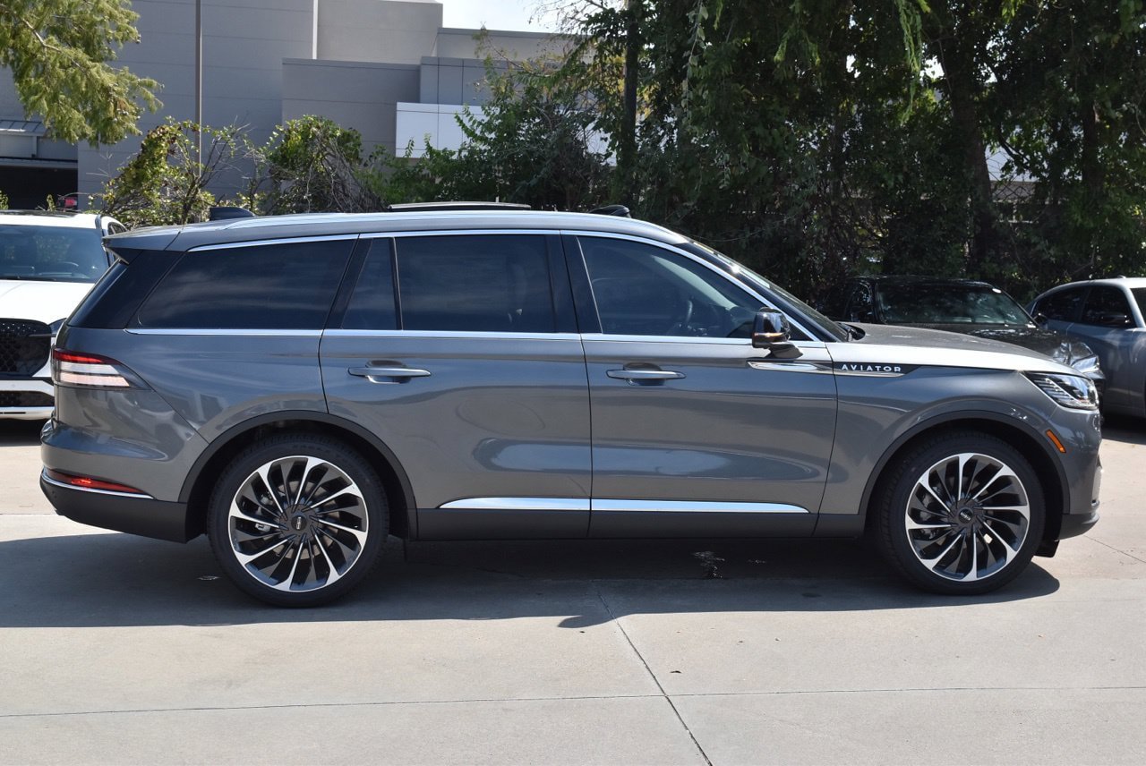 New 2027 Lincoln Aviator Reserve AWD/4WD image 5