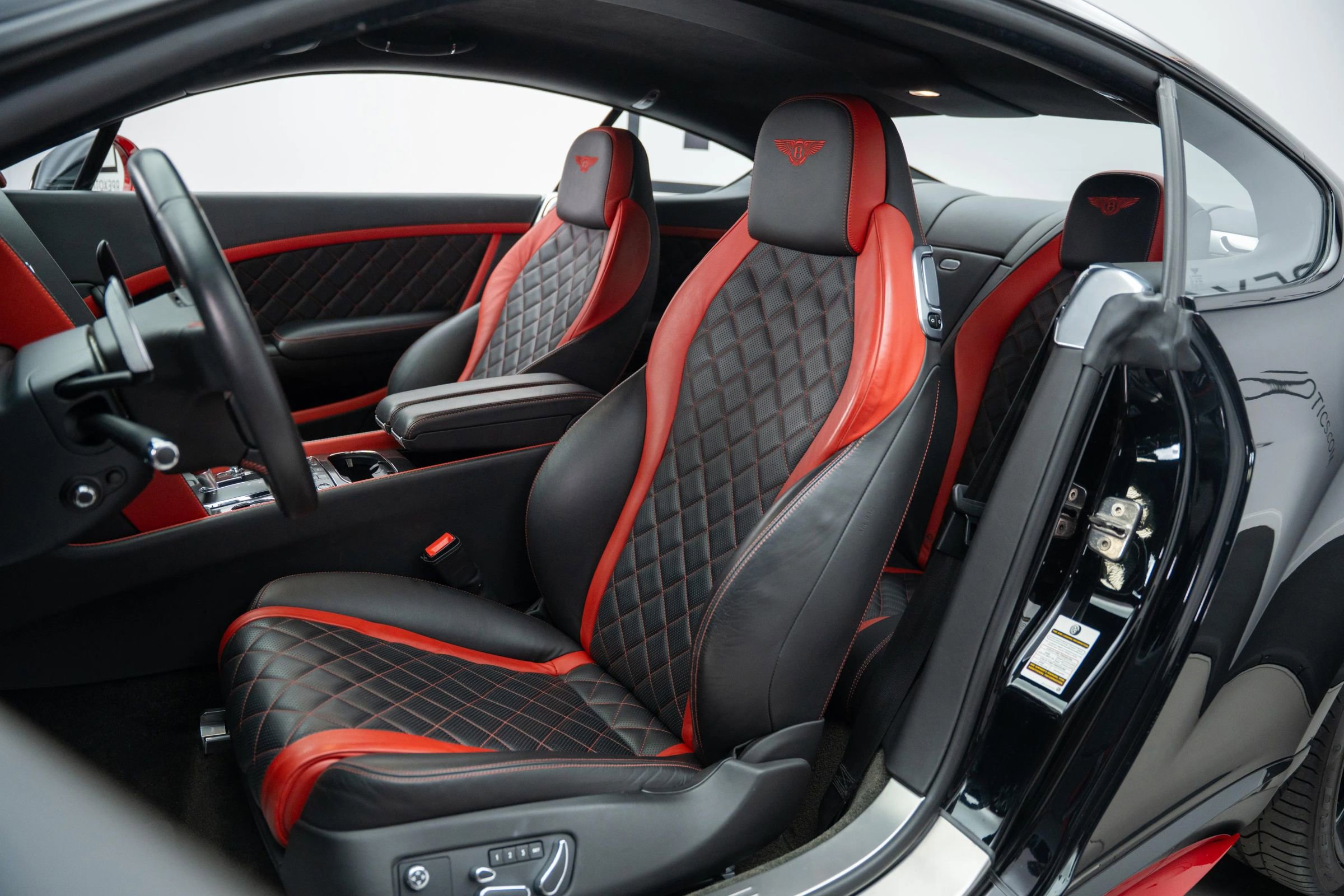 Used 2017 Bentley Continental GT Speed image 3