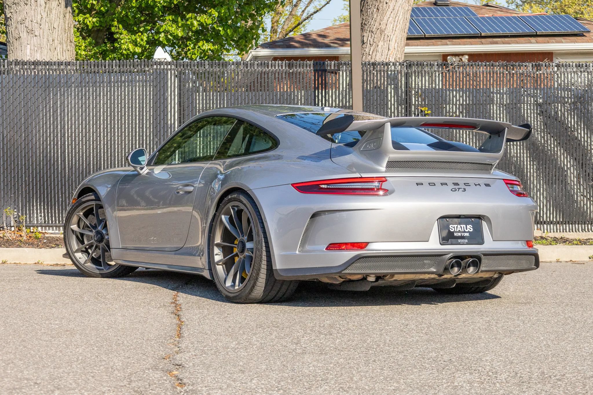 Used 2018 Porsche 911 GT3 RWD image 26
