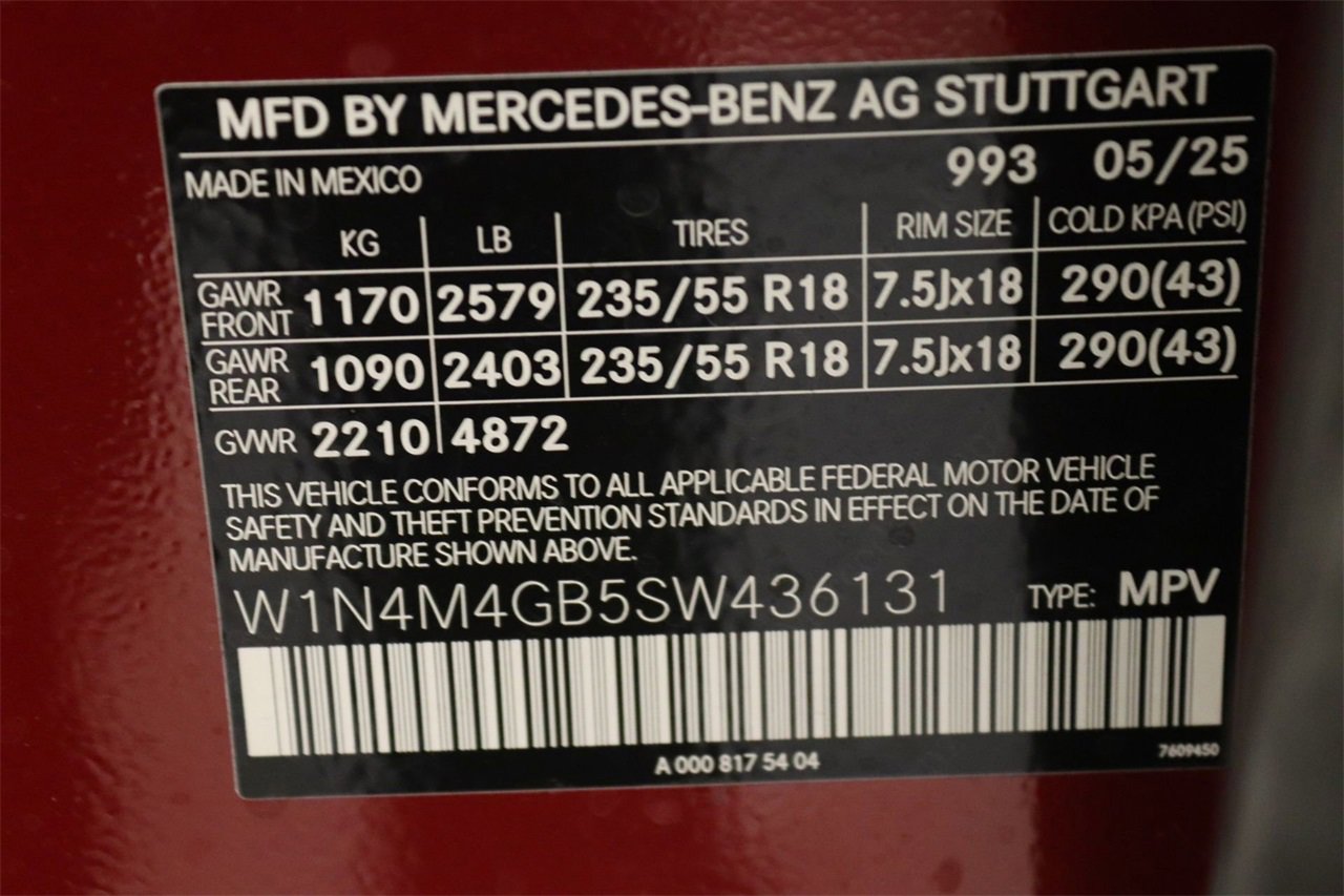 New 2025 Mercedes-Benz GLB 250 image 24