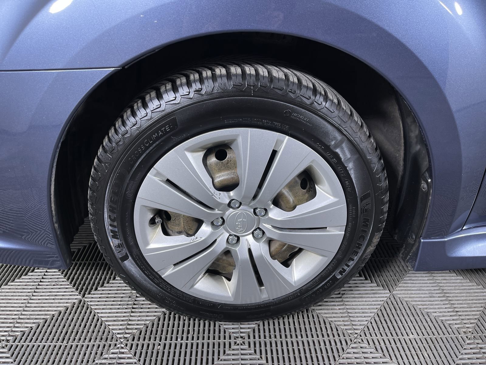 Used 2013 Subaru Legacy 2.5i AWD/4WD image 23