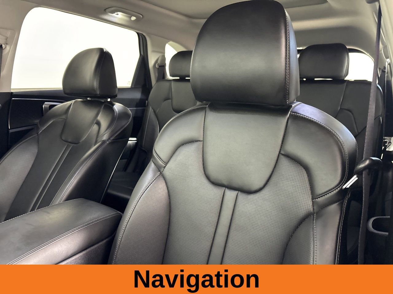 Used 2024 Kia Sorento S w/ Panoramic Sunroof Package image 10