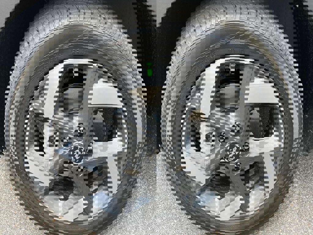 New 2026 Hyundai Venue SEL image 24