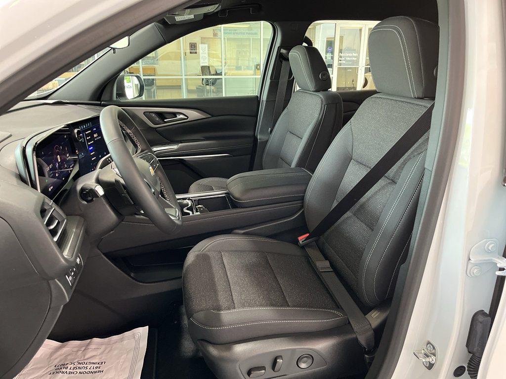 New 2026 Chevrolet Traverse LT FWD image 13