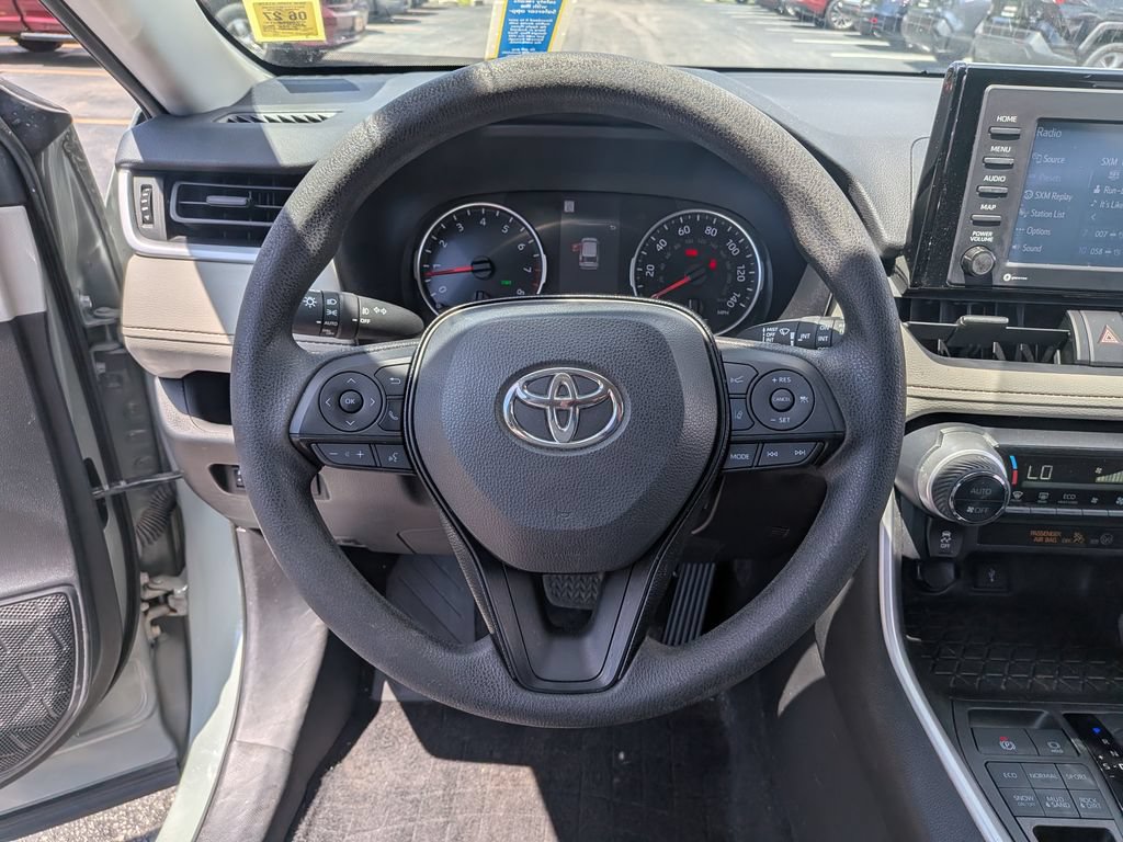 Used 2020 Toyota RAV4 XLE w/ All Weather Liner Package AWD/4WD image 8