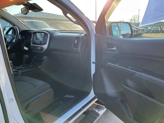 Used 2018 GMC Canyon SLE w/ SLE Convenience Package image 15