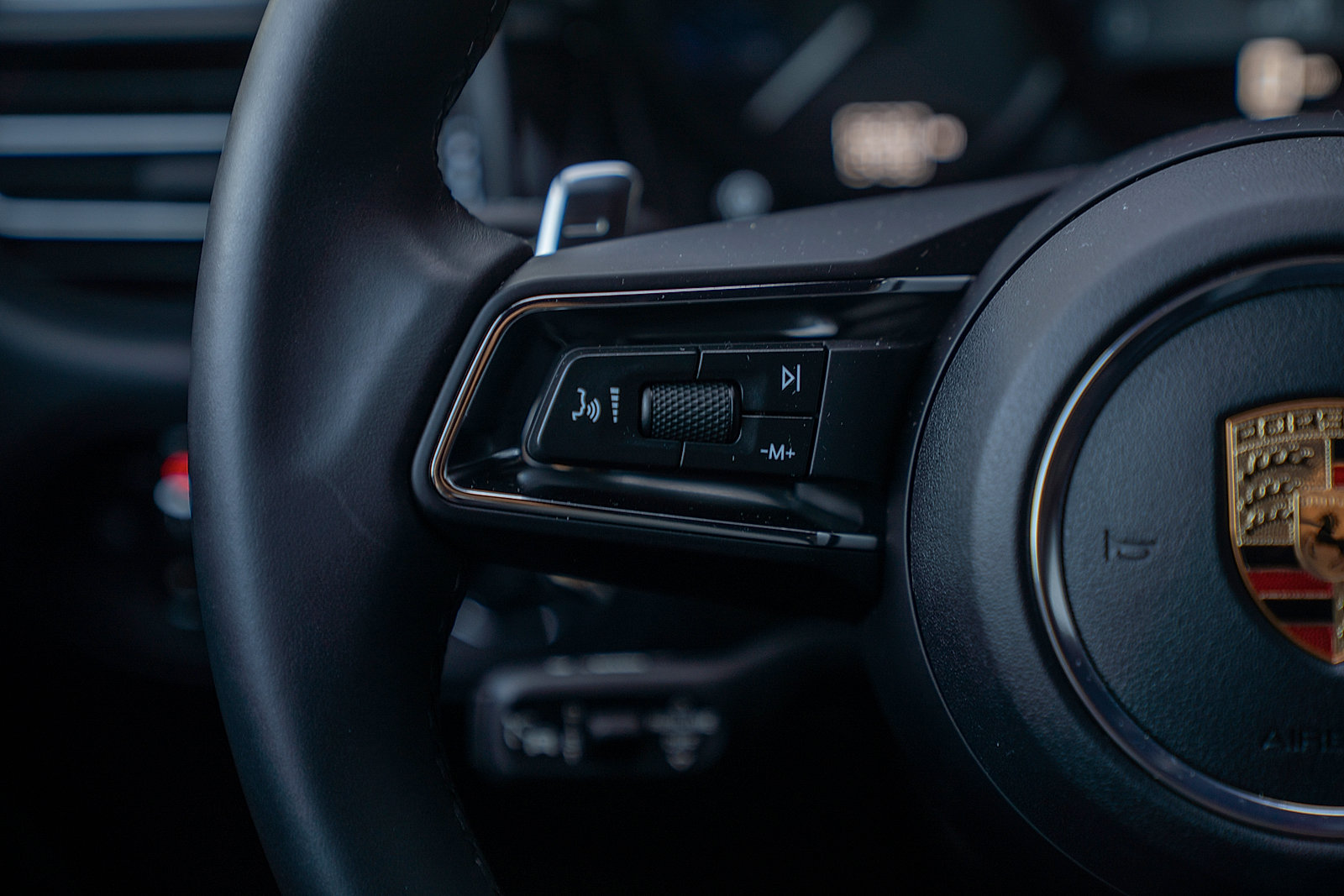 Certified 2026 Porsche Macan S AWD/4WD image 7