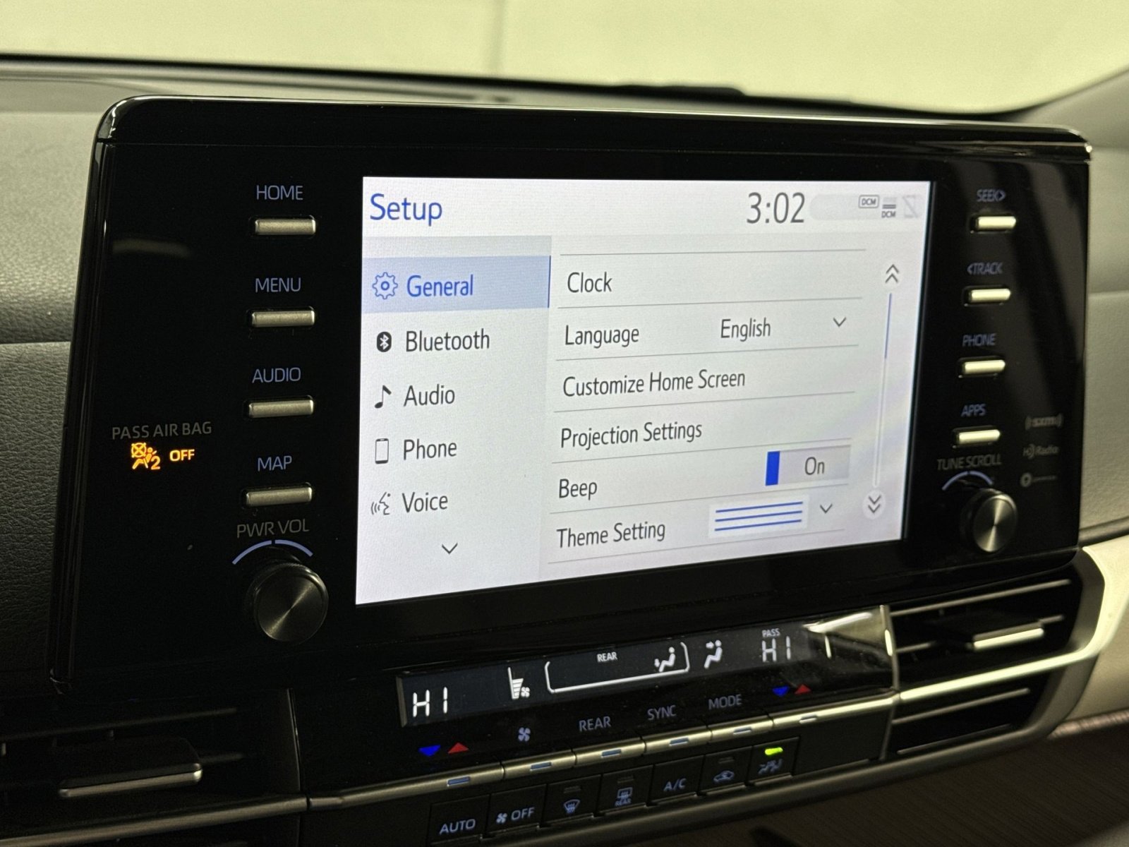 Used 2023 Toyota Sienna LE image 24