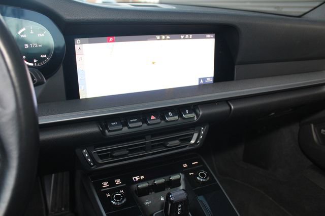 Certified 2021 Porsche 911 Carrera image 16