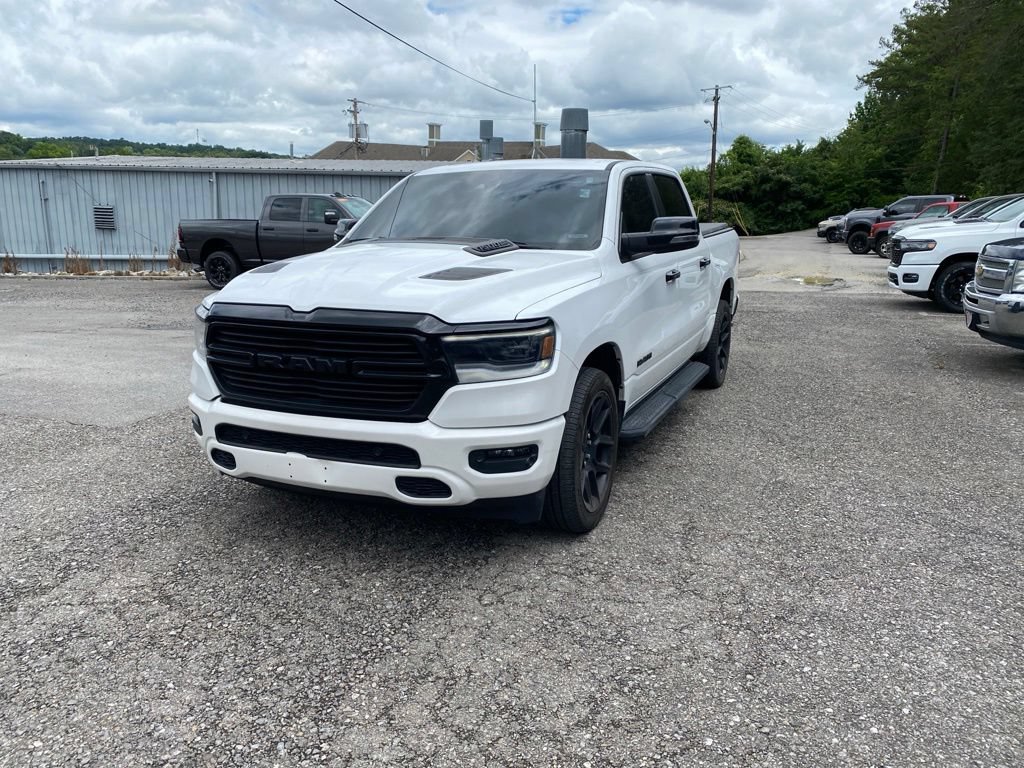 Used 2024 RAM 1500 Laramie AWD/4WD image 1