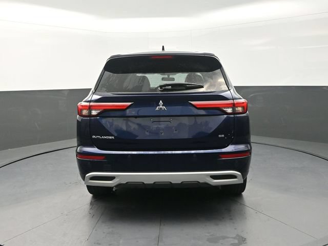 Used 2024 Mitsubishi Outlander FWD image 8