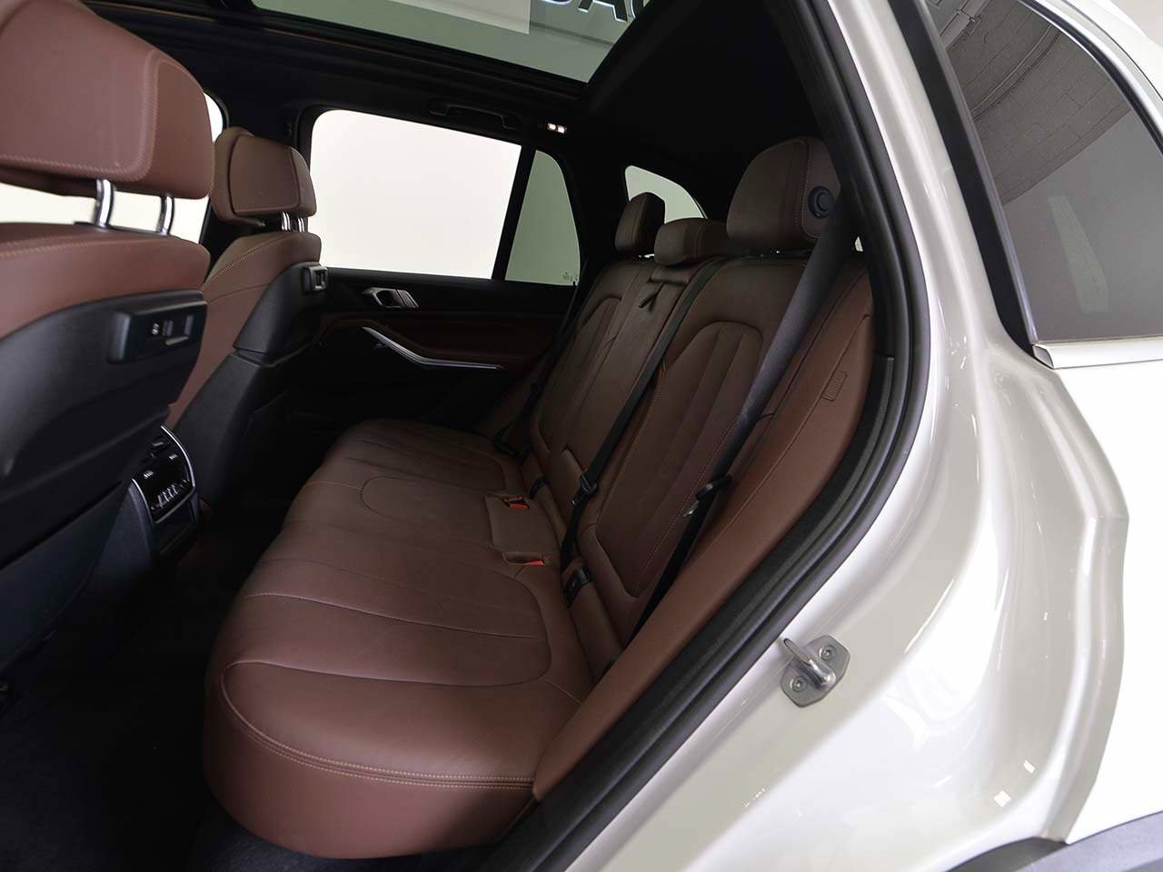 Certified 2022 BMW X5 xDrive45e AWD/4WD image 11