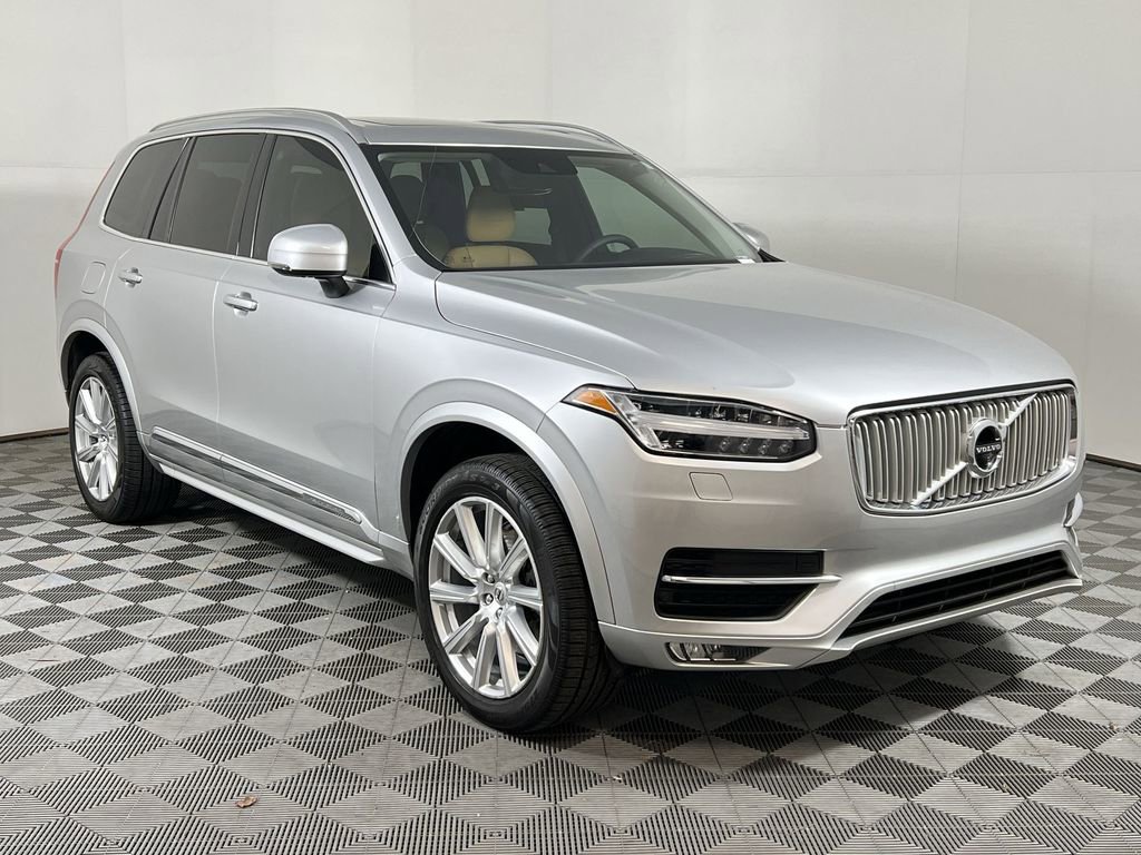 Used 2016 Volvo XC90 T6 Inscription w/ Protection Package Plus image 2