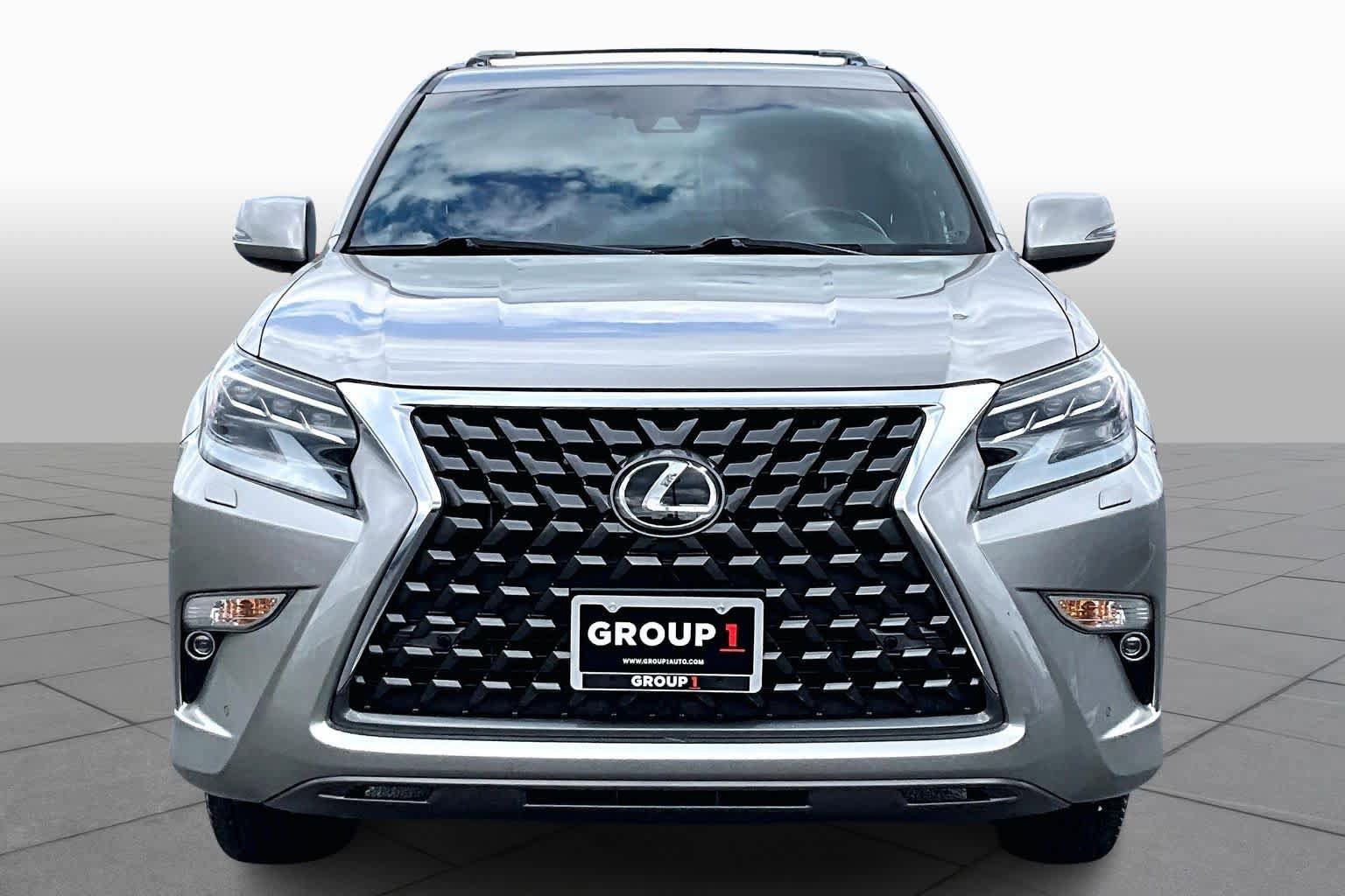 Used 2022 Lexus GX 460 Premium w/ Premium Plus Package image 4