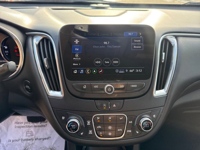 Used 2024 Chevrolet Malibu LT image 23