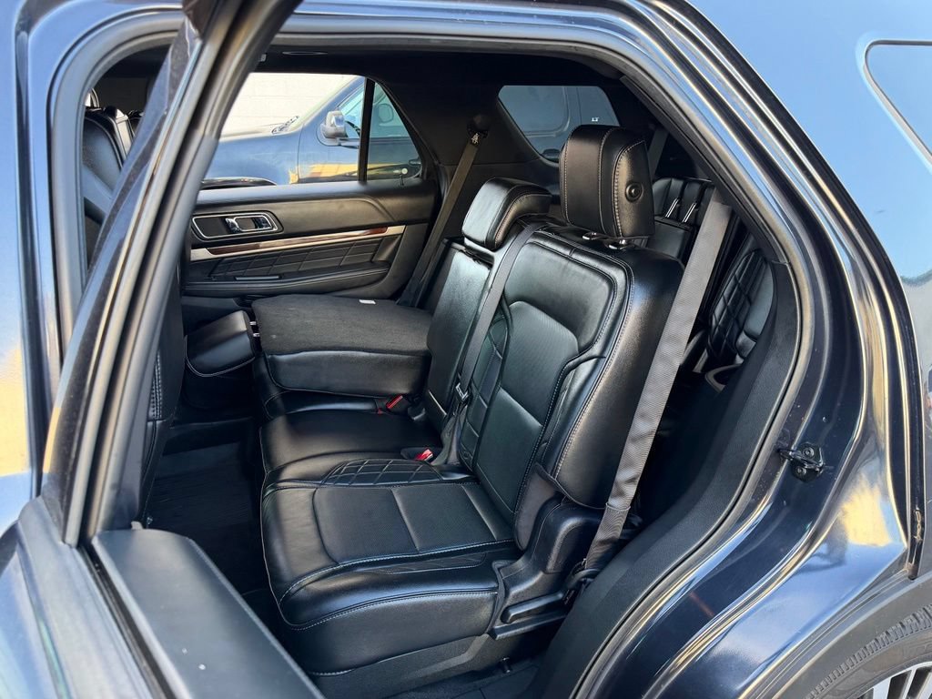 Used 2017 Ford Explorer Platinum AWD/4WD image 20