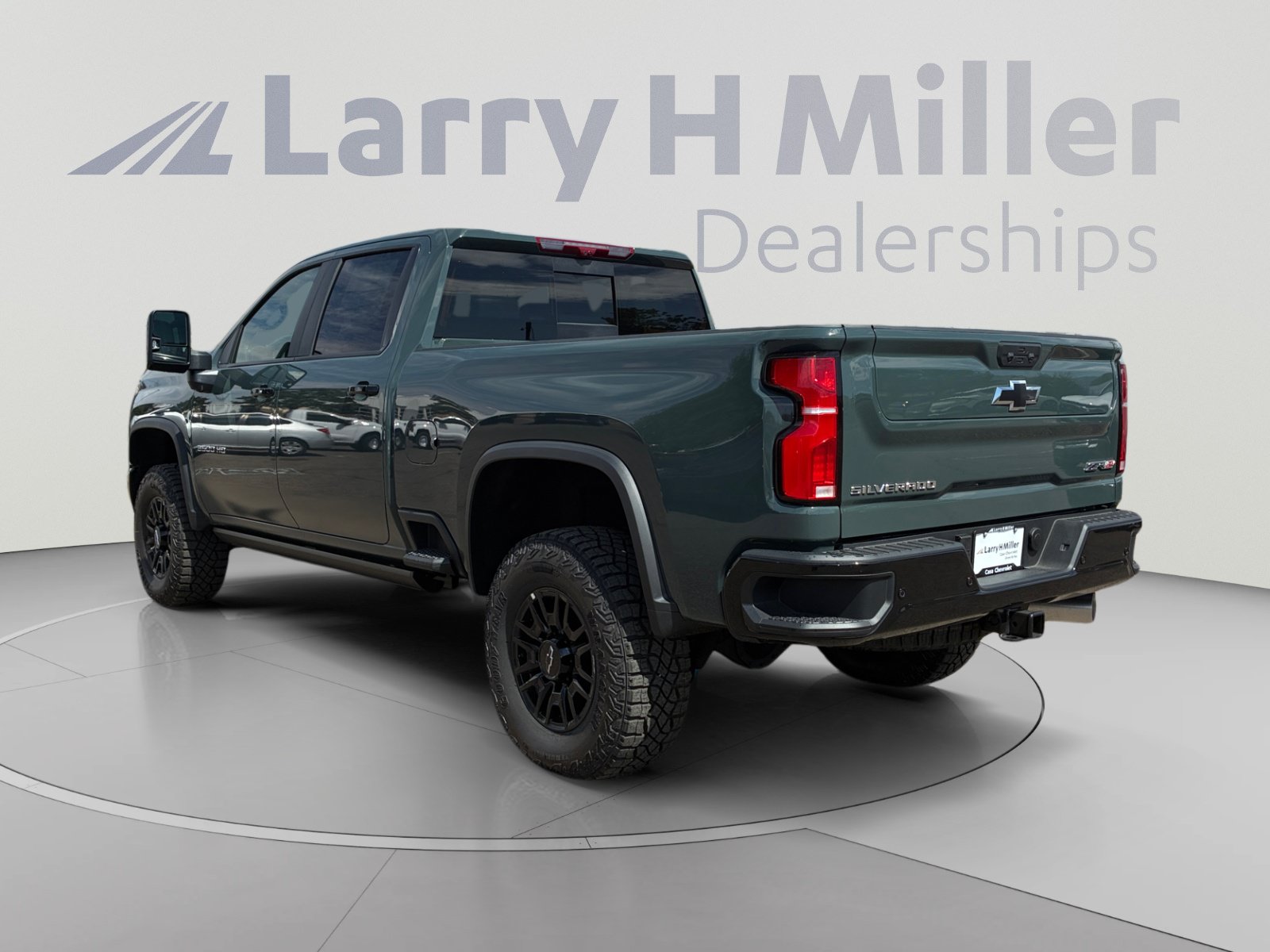 New 2026 Chevrolet Silverado 2500 ZR2 AWD/4WD image 3