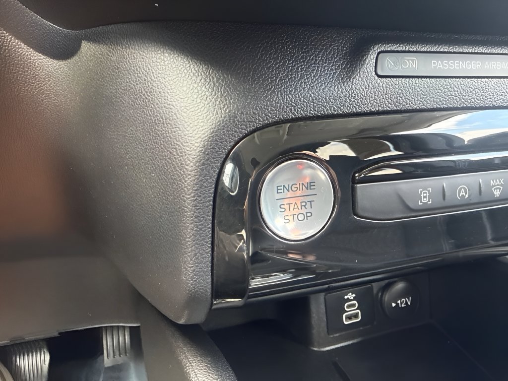 Used 2024 Ford Escape Active w/ Tech Pack #1 FWD image 17