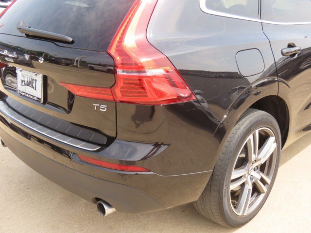 Used 2021 Volvo XC60 T5 Momentum w/ Advanced Package FWD image 10